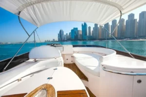 private yacht in Dubai