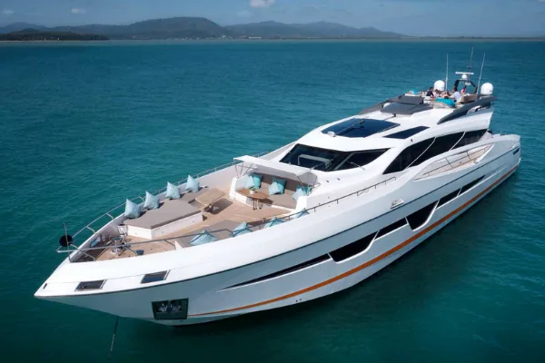 105Ft Numarine