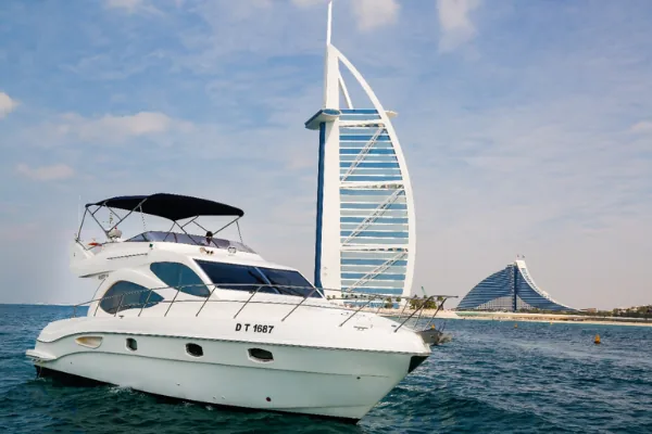 48Ft Majesty