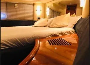 42Ft Azimut — view 2