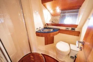 50Ft Azimut — view 3