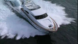 82Ft San Lorenzo — view 1